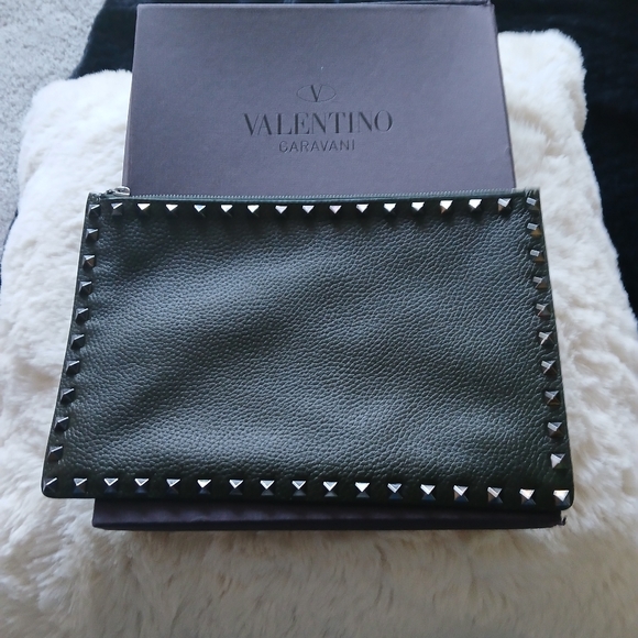 Valentino Handbags - Valentino Black Rockstud Clutch